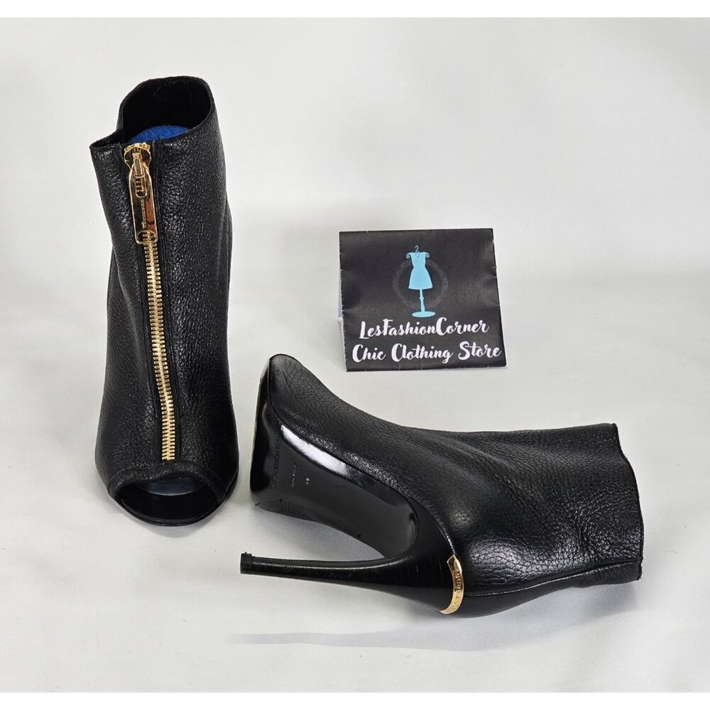 Burberry Women's Grained Black Leather Peep Toe Ankle Booties Size 9.5 (40) 141 - Picture 16 of 16